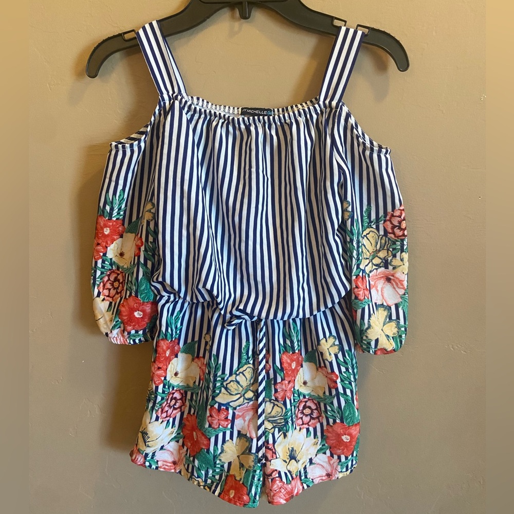 My Michelle girl shorts romper size small blue white floral 100 polyester